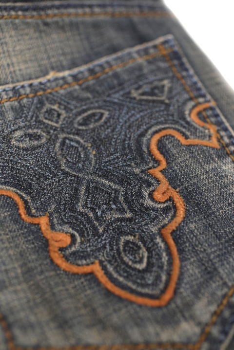 �A���e�B�b�N�p�e�B�[