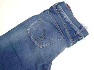 �K�X�W�[���Y �̔��X �A�E�g���b�g�o�[�Q���Z�[��