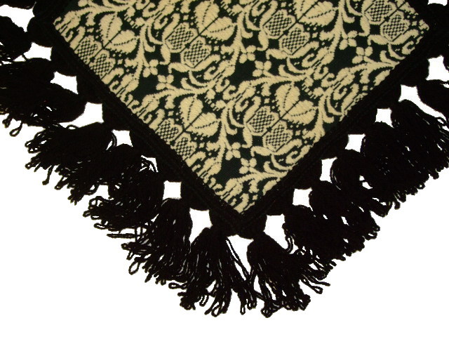 �N�b�V�����J�o�[�@�u���b�N�@�z���C�g