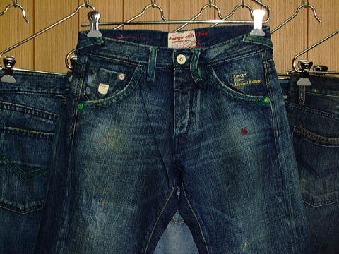 �W�[���Y�@�R�O�C���`