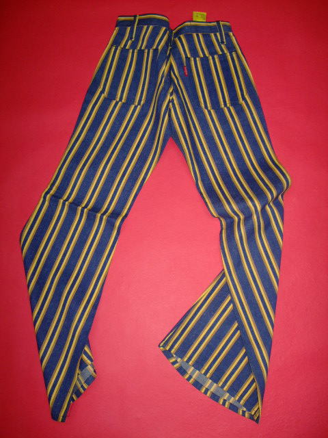 �r�b�O�W�����@�{�^���C��