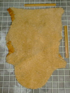 ムートンはぎれ　革工芸