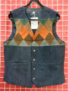 レザーチョッキ